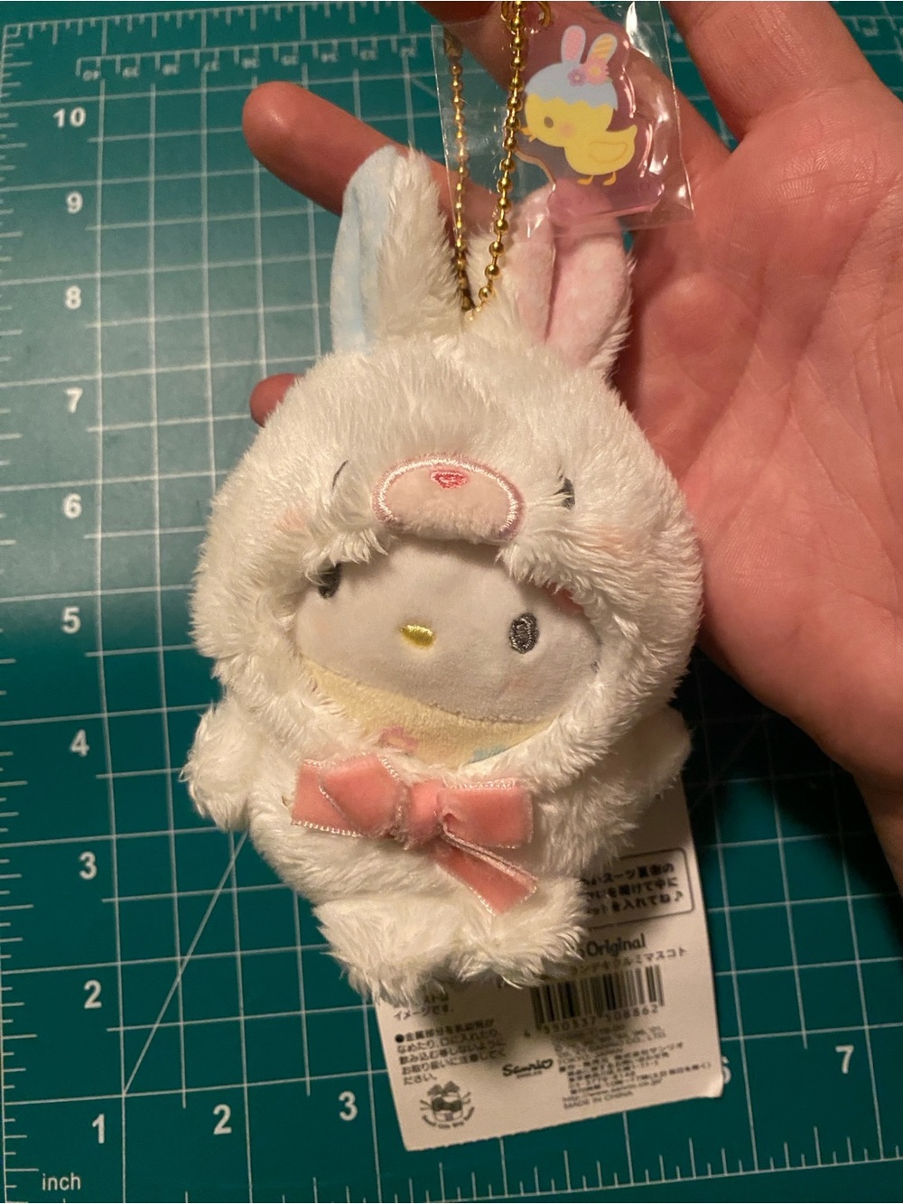New Sanrio Easter Bunny White Pink Hello Kitty Plush Trinket Keychain Ornament